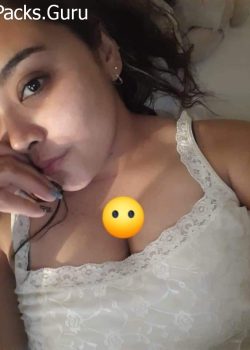 Enseñando las ricas bubis 5