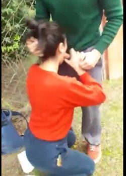 La graban chupando verga 1